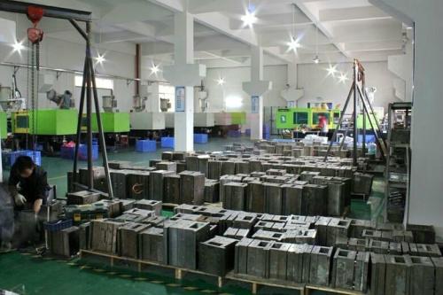注塑模具製造側向分型抽芯機構（gòu）的分（fèn）類