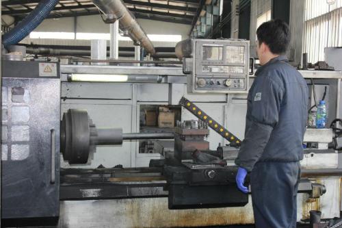 注塑模（mó）具製（zhì）造滑塊彎銷式側向分型抽芯機構